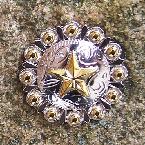 Concho "Golden Star with Dots" in 1 1/2"